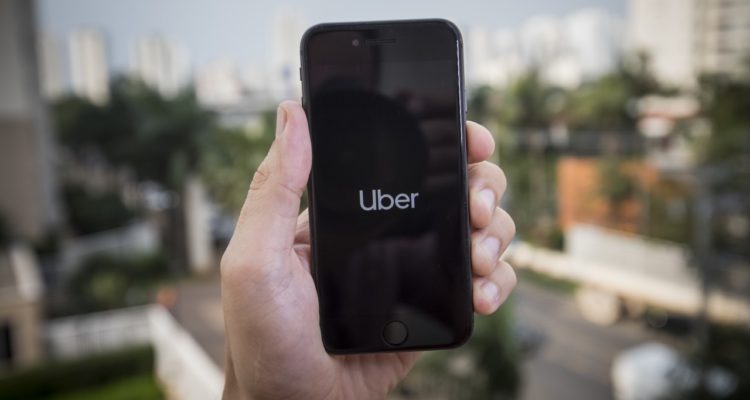 Uber: chilenos están entre los usuarios mejor calificados a nivel mundial