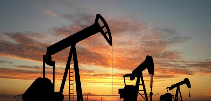 Precio del petróleo sufre mayor caída desde la Guerra del Golfo en 1991