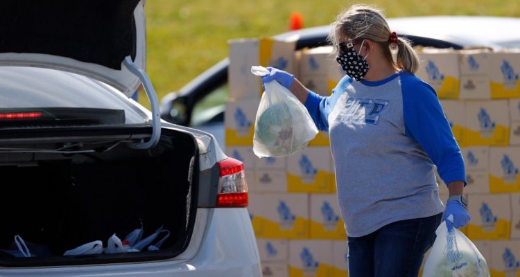 Estados Unidos cerca de las 50.000 muertes por Covid-19 tras 3.176 decesos en las últimas 24 horas