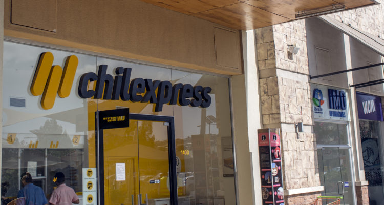 Chilexpress informa nuevos protocolos de entrega y atención al público en sus sucursales