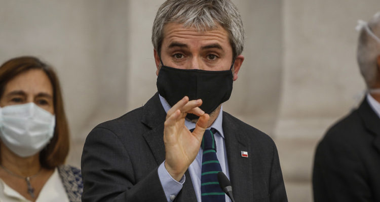 Las cinco propuestas de la Mesa Covid-19 a La Moneda para salir de crisis económica de la pandemia