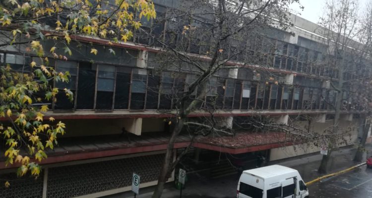 Por faltas a seguridad laboral paralizan obras de proyecto