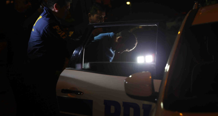 Detienen a hombre acusado de violar a menor de 13 años en Quillota