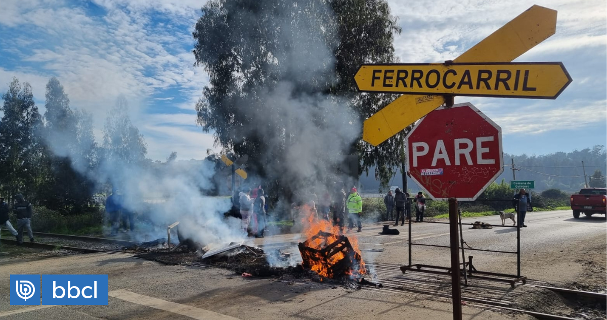 Habitantes de toma cortan cruce ferroviario Concón Quintero y provocan