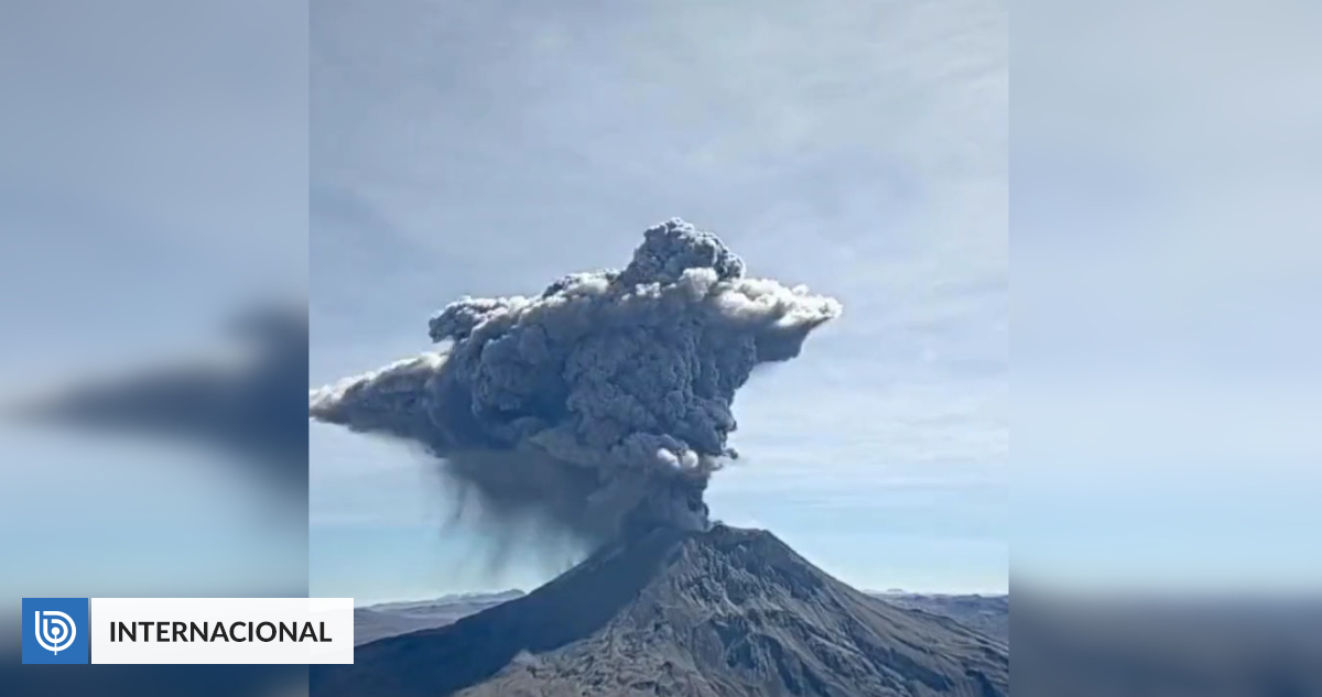 Volcán Ubinas registra explosiones con emisión de cenizas en Perú