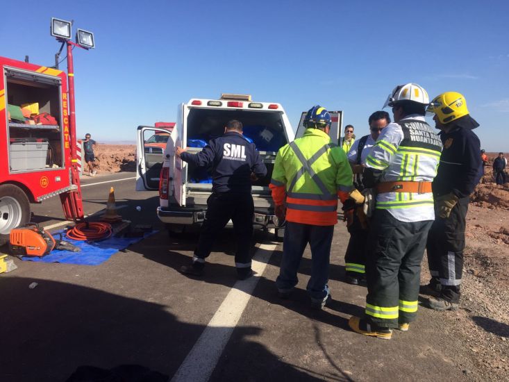 Accidente_bus_camion_Ruta_5_Norte_Pozo_Almonte7.jpg.jpg