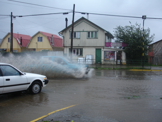 Anegamiento en Avenida Pedro Aguirre Cerda | Katherine Maldonado