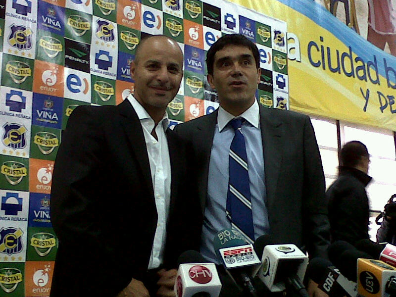 Figueroa con Bloise durante la presentación | FOTO: Viviana Toro