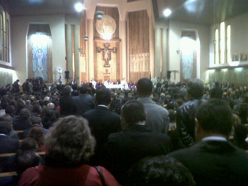 Misa fúnebre | Paola Torres