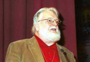 Manfred Max Neef | UACH.cl