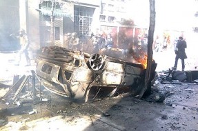 Auto quemado | Rodrigo Pino (RBB)