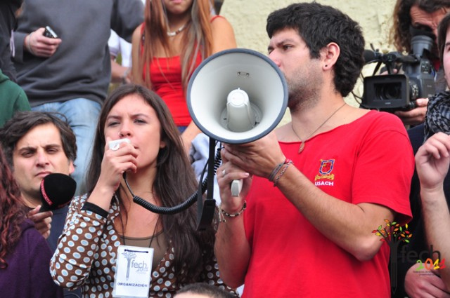 Camila Vallejo | FECH (Oficial)