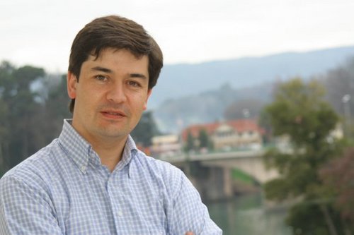 Seremi Zippel anuncia demandas | Twitter Peter Zippel