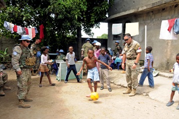 Archivo | Personal de La Armada en Haití