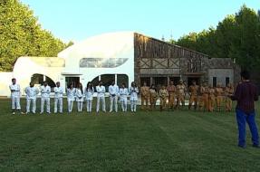 Mundos Opuestos | Canal 13