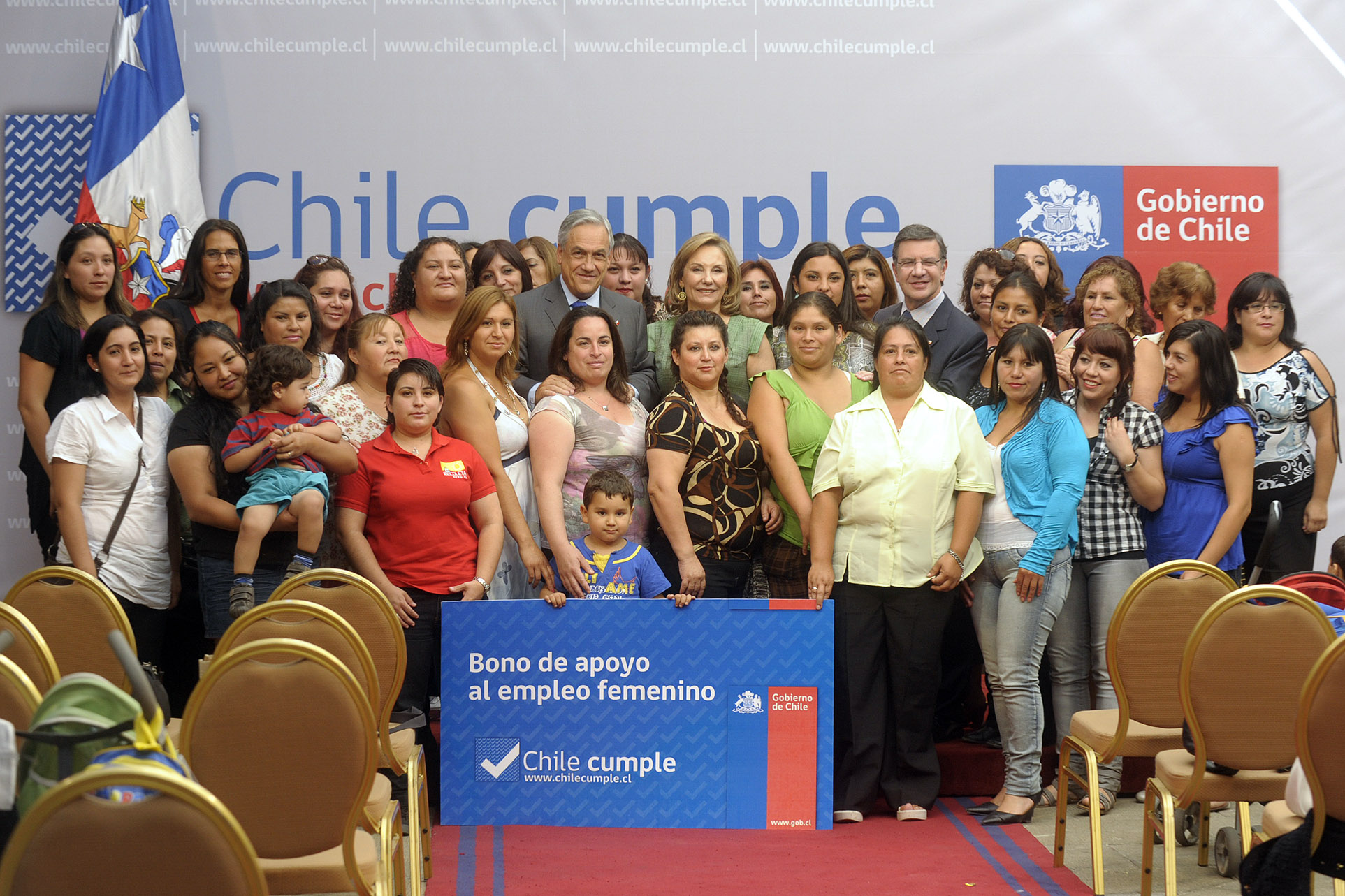 Hugo Adonis en Foto Presidencia