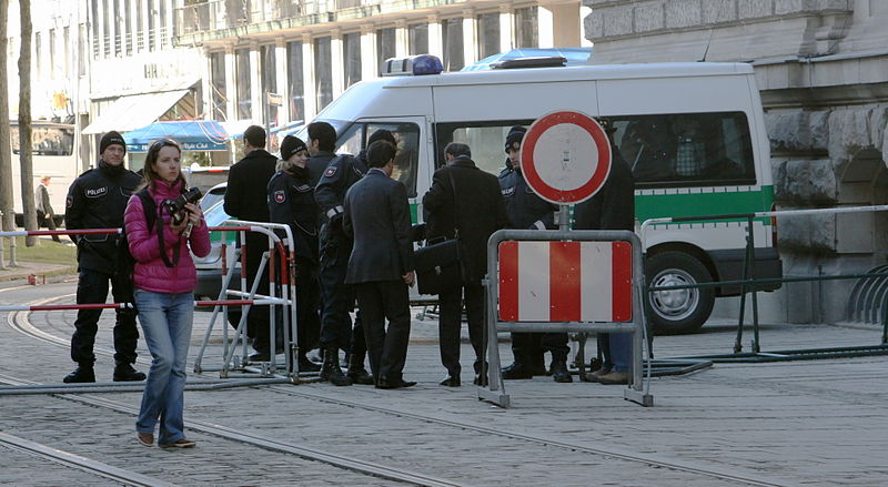 Usien en Wikimedia (cc)