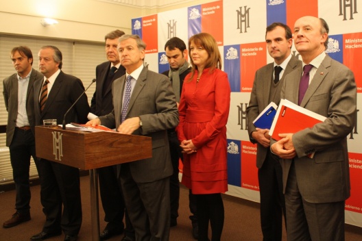 Negociaciones por el sueldo mínimo