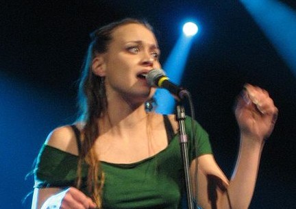 Fiona Apple | Sara Covich en Wikimedia (cc)