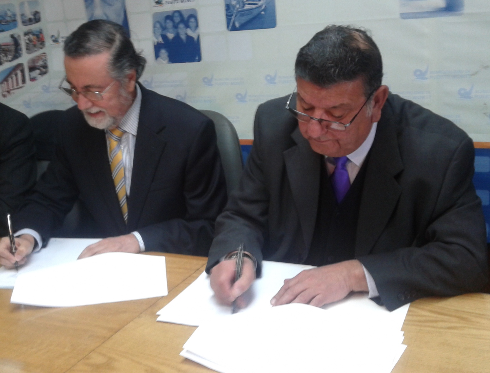 Firma Convenio | Mauricio Baeza (RBB)