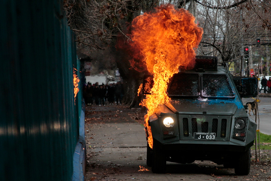 Carro de Carabineros | Francisco Longa/AgenciaUNO