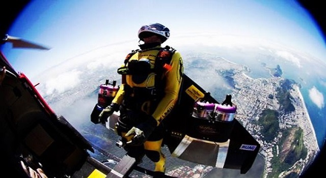 Departamento de prensa FIDAE 2014