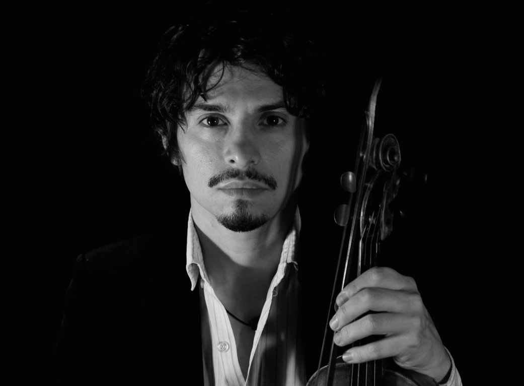 Raul Orellana – Violín barroco | orquestanuevomundo.net
