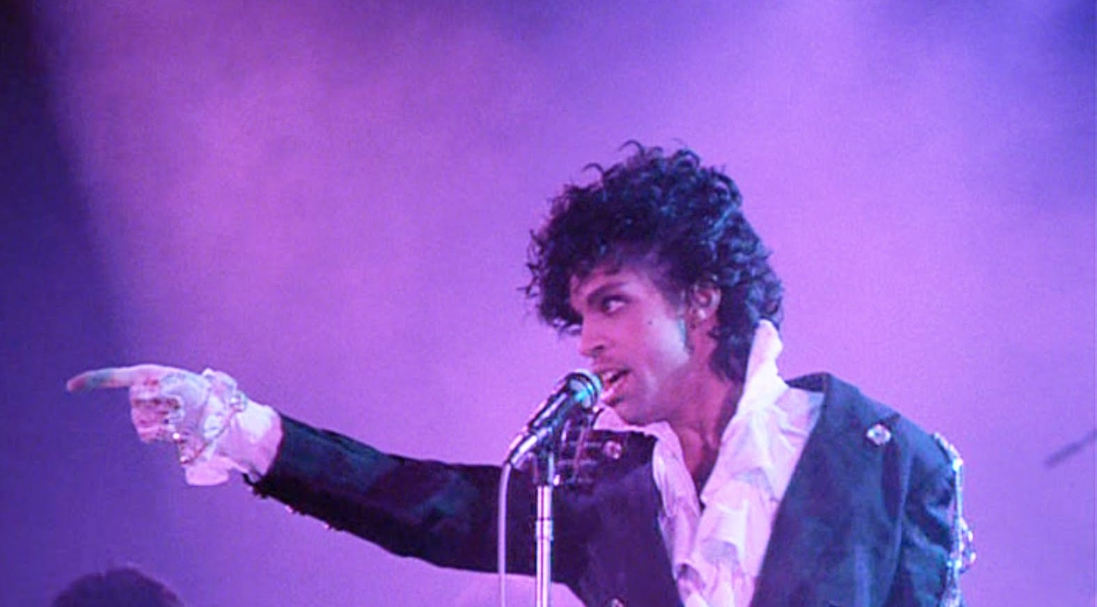 Prince en uno de sus conciertos en vivo