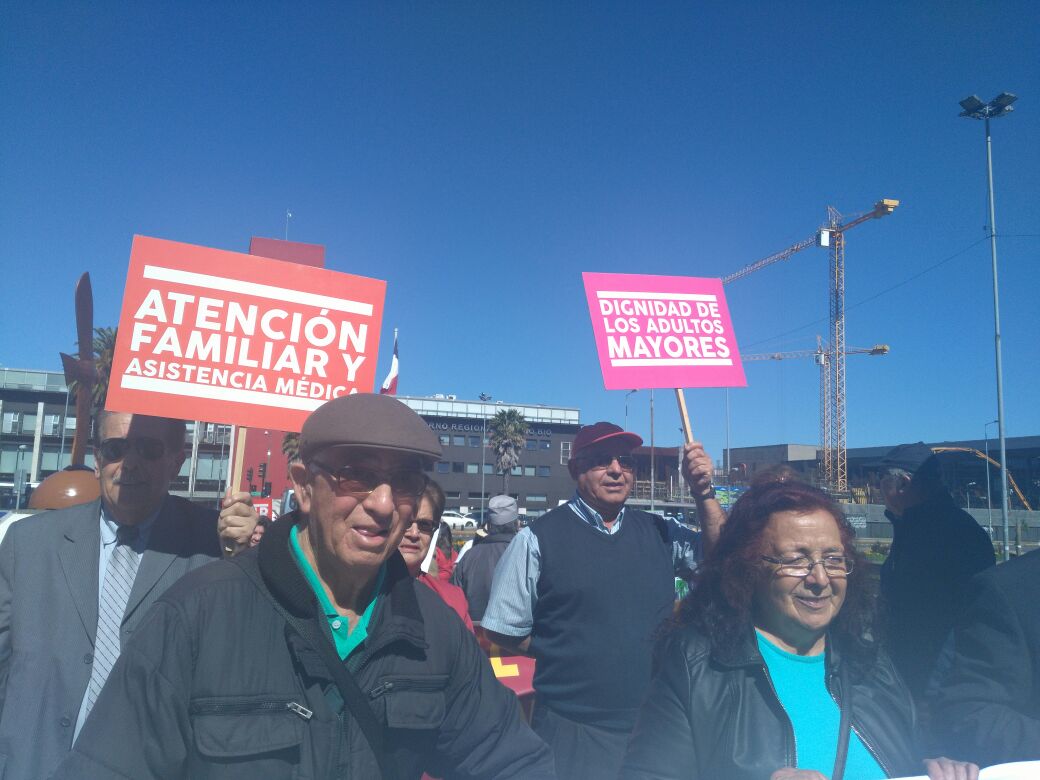 Protesta adultos mayores y discapacitados en Concepción