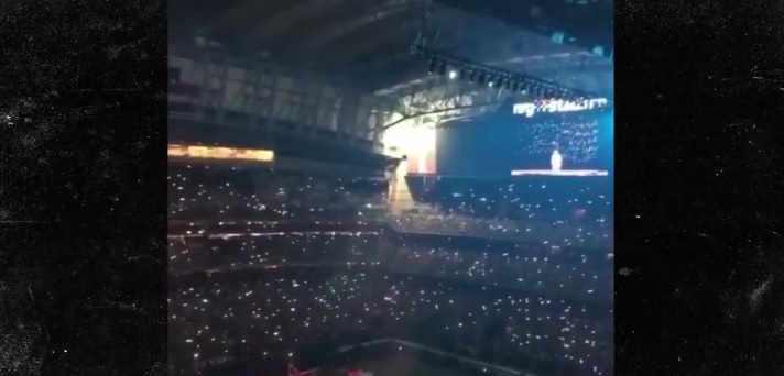 Nos engañó a todos: Lady Gaga no saltó desde el techo del estadio en el Super Bowl