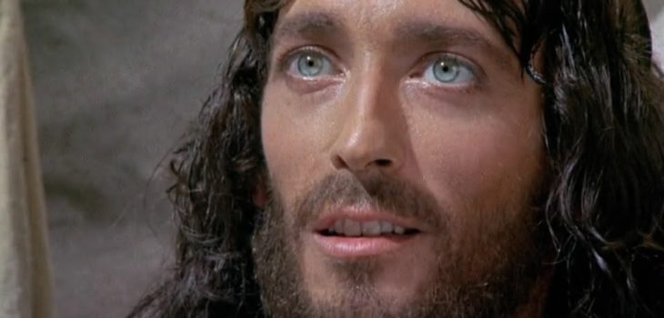 Robert Powell interpretando a Jesús