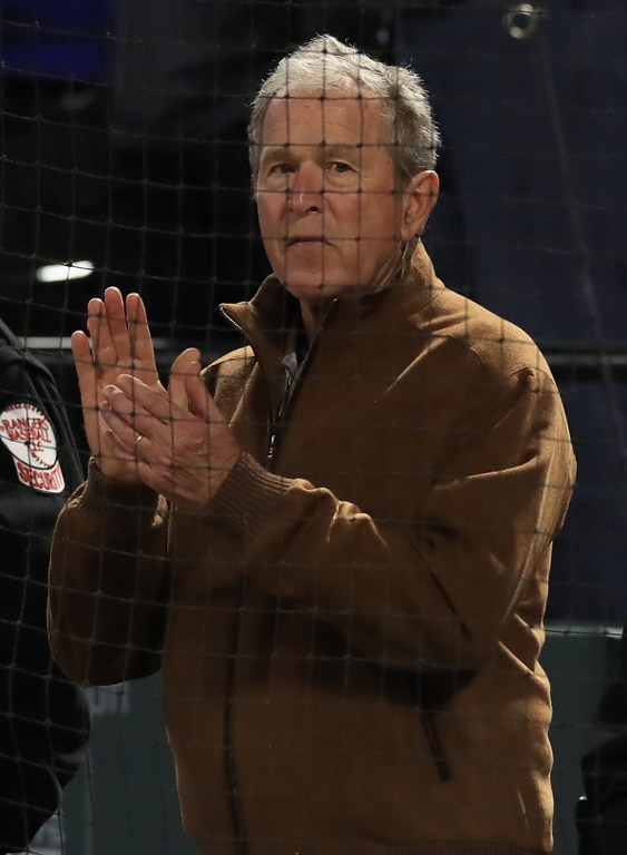 George W. Bush en un partido de baseball el 22 de abril pasado | Agencia AFP 