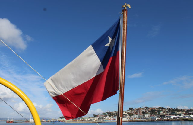 Bandera chilena en Huáscar | Fabián Barría | BBCL