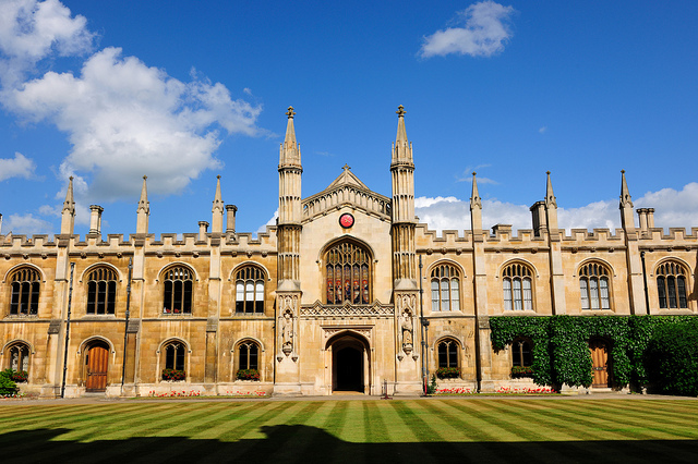 Universidad de Cambridge - Llee_Wu | Flickr CC)