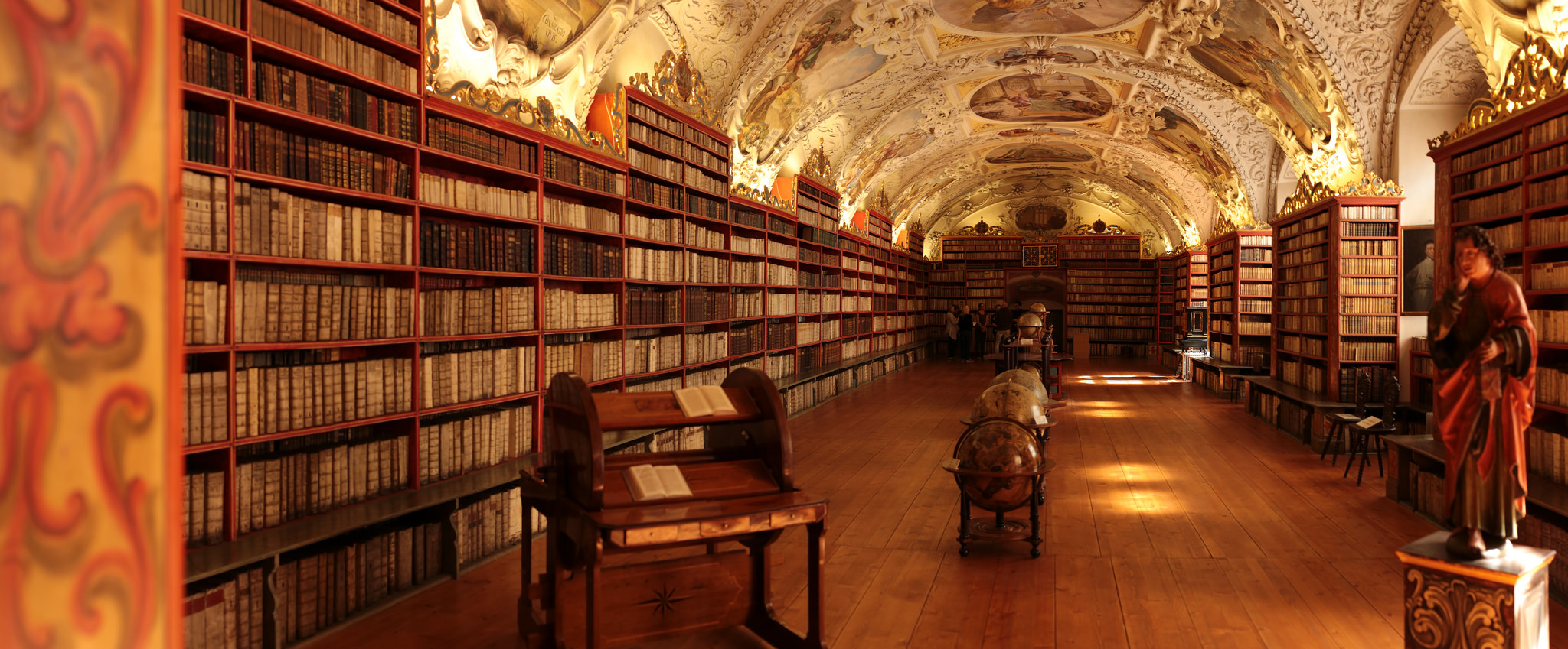 Library sites. Славянская библиотека в Праге. National Library of the Czech Republic (Prague, 1366). Best Library. Bibliotec asatesca Pelinia.