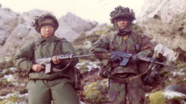 Dos soldados Gurkhas en Malvinas | Infobae