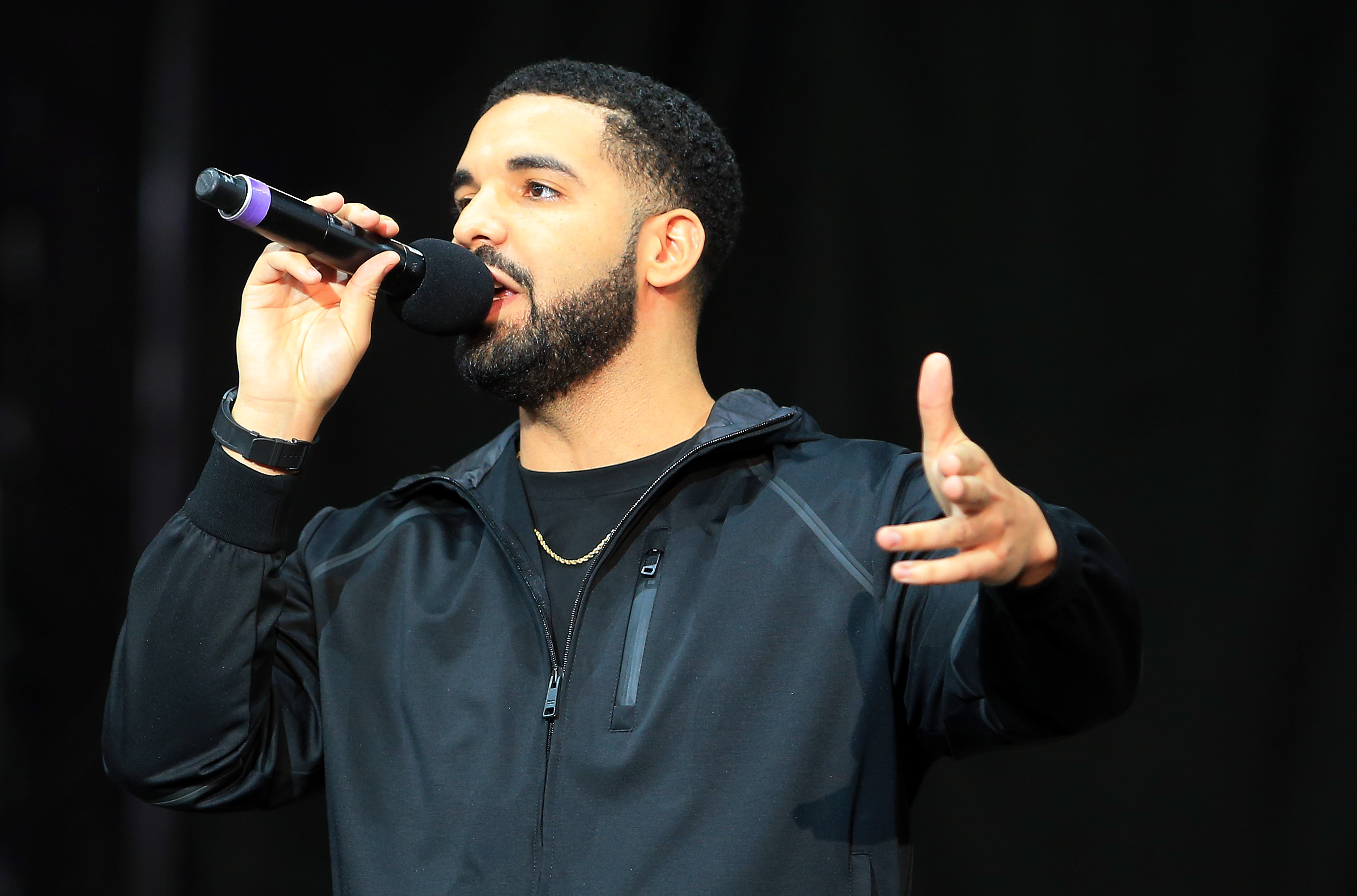 Drake | Vaughn Ridley | Getty Images | AFP