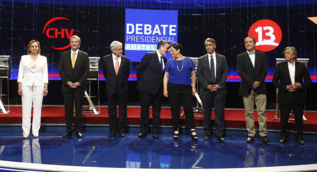 The 8 candidates before the first round. Rodrigo Sáenz | Agencia UNO
