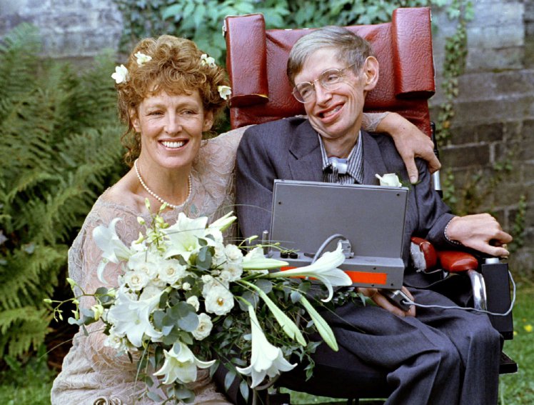  Stephen Hawking y su segunda esposa | Metro