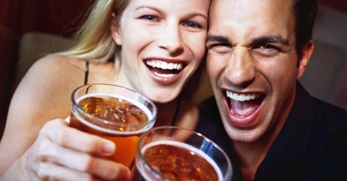 Estudio asegura que las parejas que beben alcohol juntas son m&aacute;s felices |  Sociedad | BioBioChile
