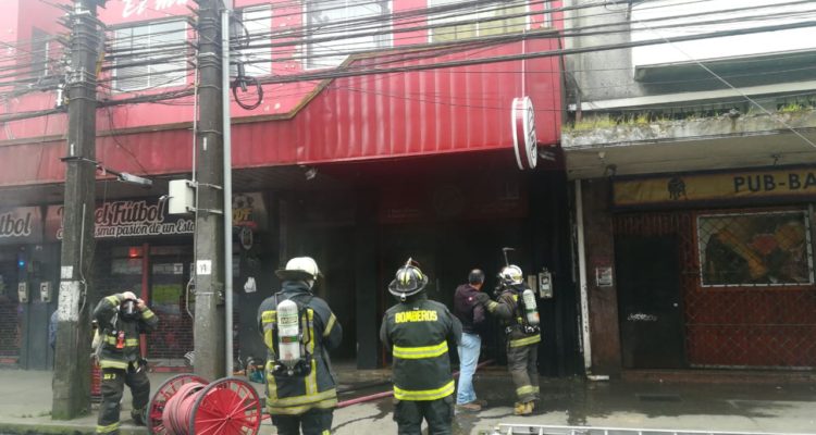 Resultado de imagen para Incendio afecta a local de comida en pleno centro de Osorno