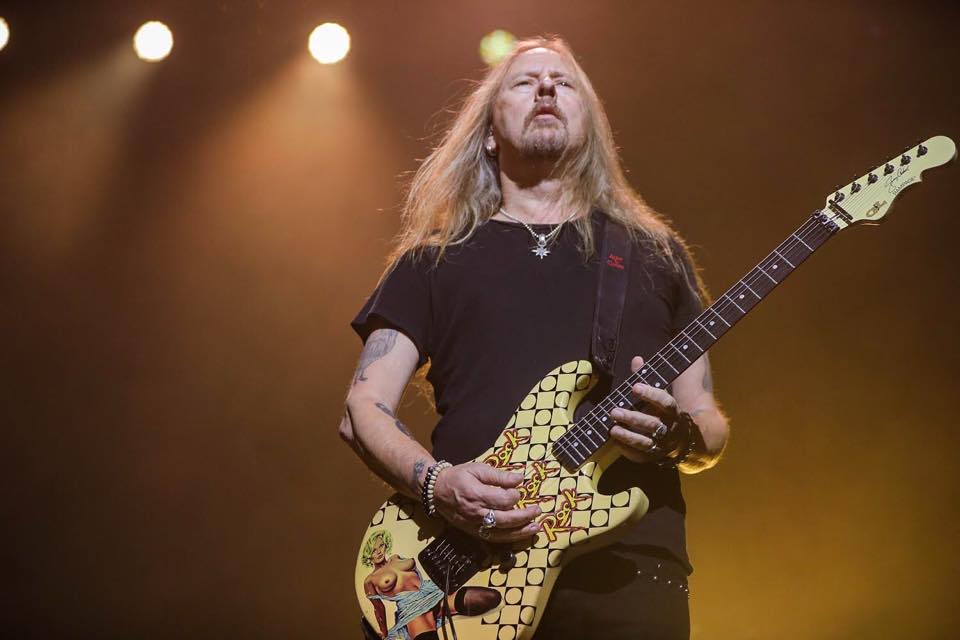 Jerry Cantrell, Alice in Chains
