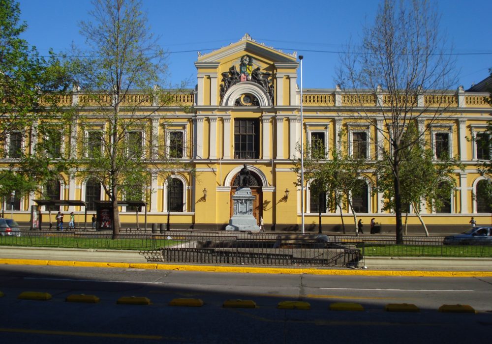 Casa central U. de Chile | Wikimedia
