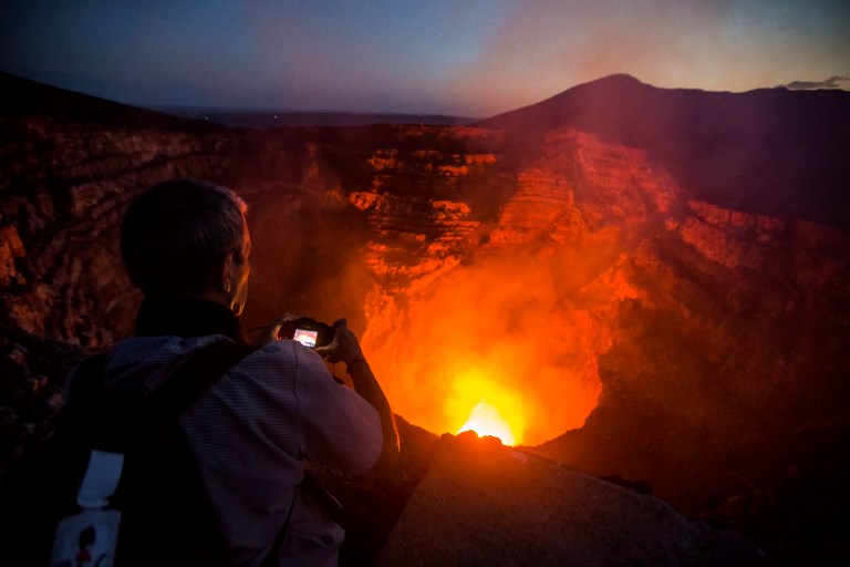 Laguna de lava en el volcán Masaya | Inti Ocon | Agence France-Presse