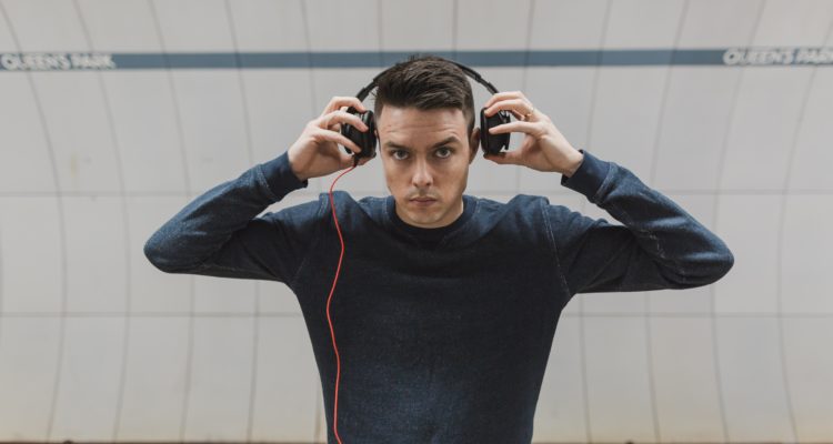 Burst | Pexels (cc0)