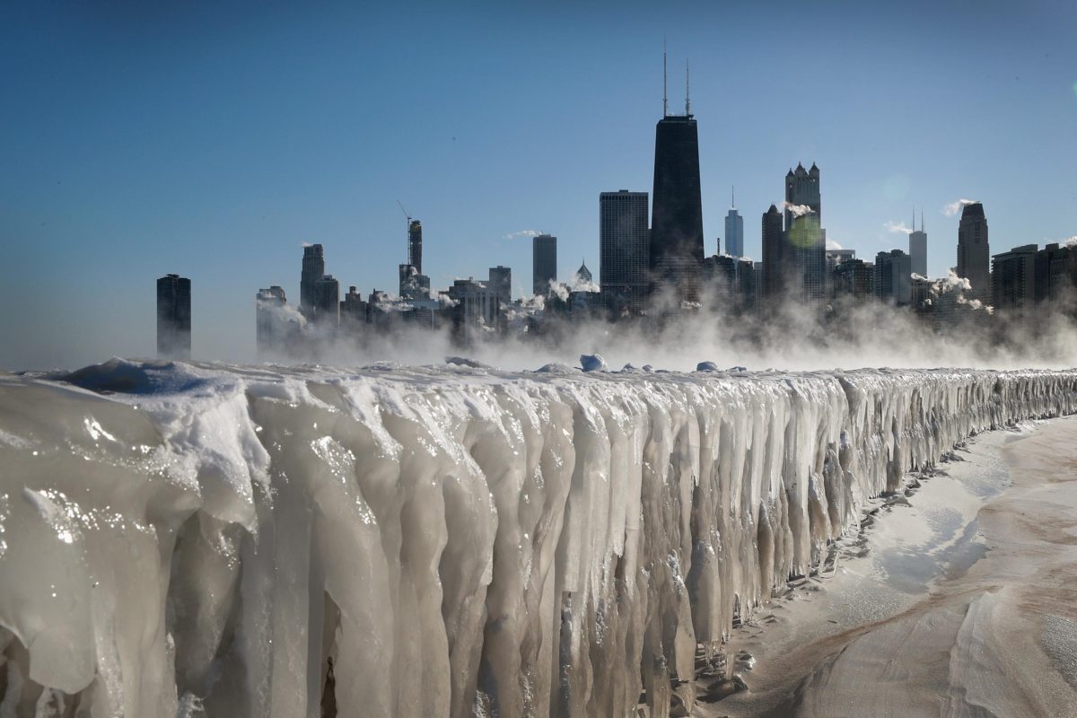 Las bellas imágenes del lago Michigan congelado que han impactado en medio de la ola de frío de Las bellas imágenes del lago Michigan congelado que han impactado en medio de la ola de frío de