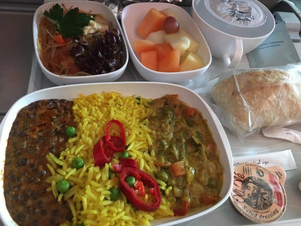 Emirates vegan meal—- Facebook/ Louise Carron Harris