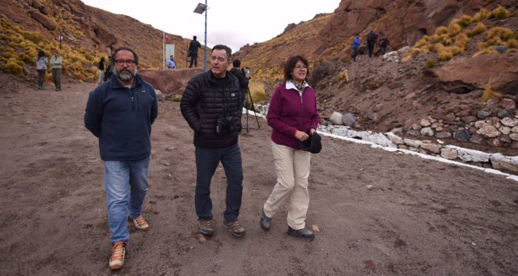 Roberto Ampuero | Twitter