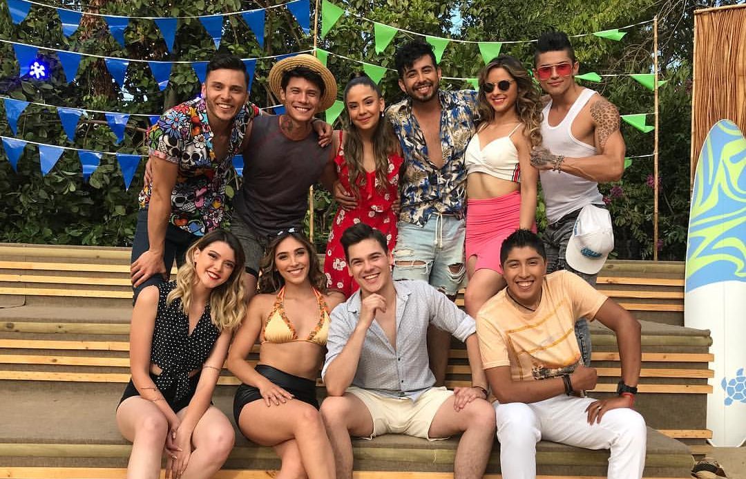 “Rojo En Vacaciones” | TVN