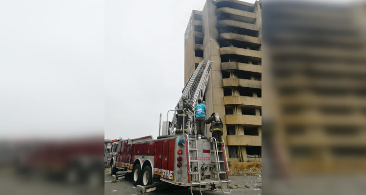 incendio-afecta-edificio-ocupado-por-personas-en-situacin-de-calle-en-hualpn-750x400.jpg